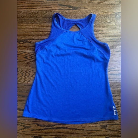 Nike Reebok All in motion lot of 3 women’s shorts and top Size S - Picture 7 of 12